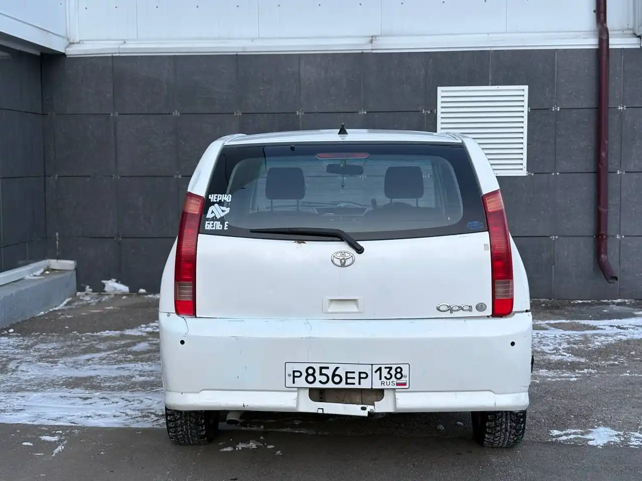 Toyota Opa 2001 года в Иркутске