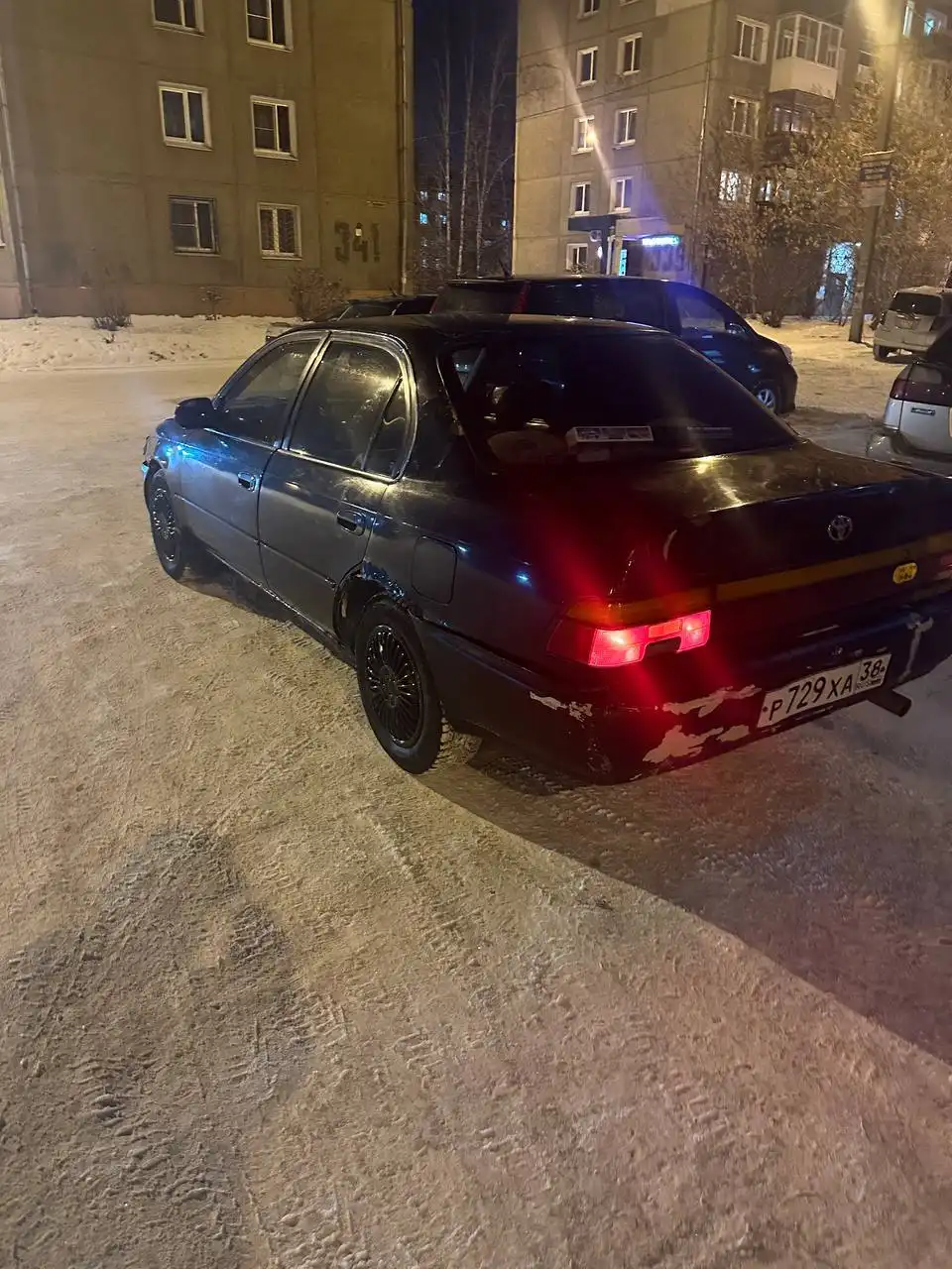 Продажа автомобиля 1992 года с АКПП 1.5