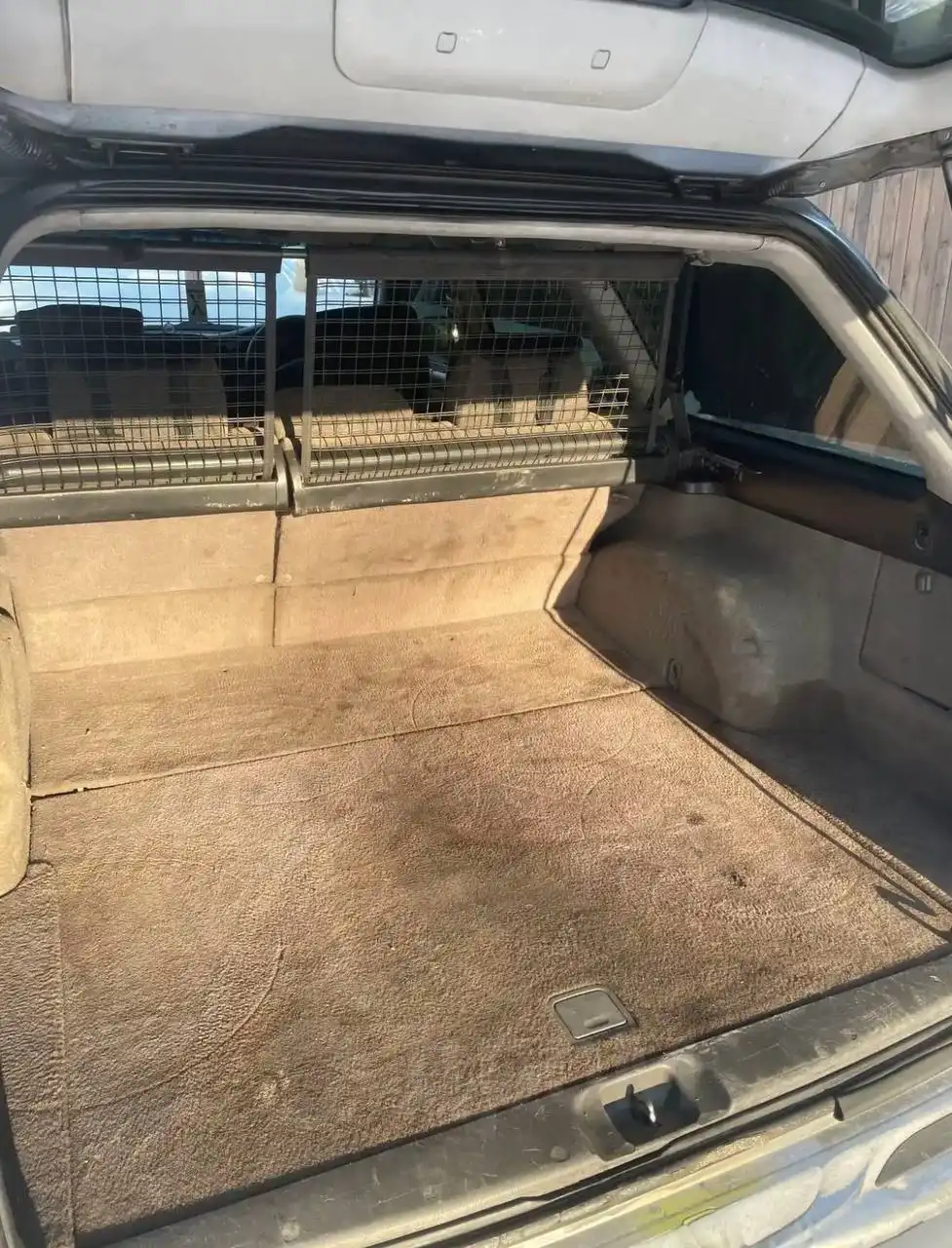 Продажа автомобиля ВАЗ 2106 1998 года с АКПП