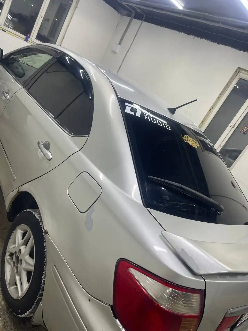 Продажа автомобиля Toyota Premio 2002 года