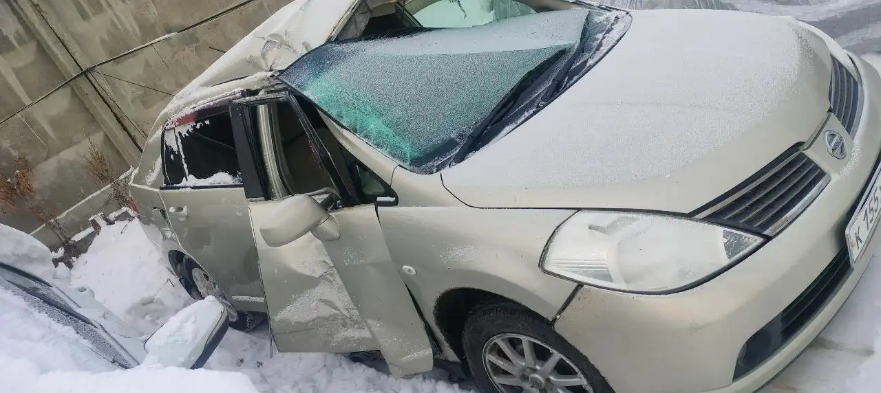 Продажа Nissan Tiida Latio 2007 года - Легковые автомобили (Авто) в Иркутск