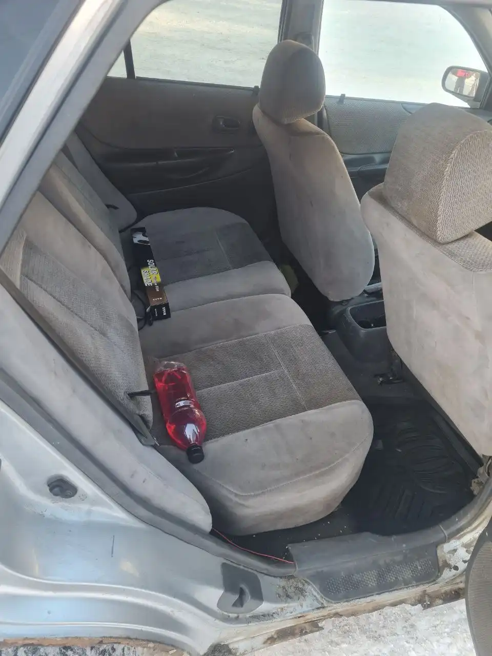 Продажа автомобиля с документами и музыкой