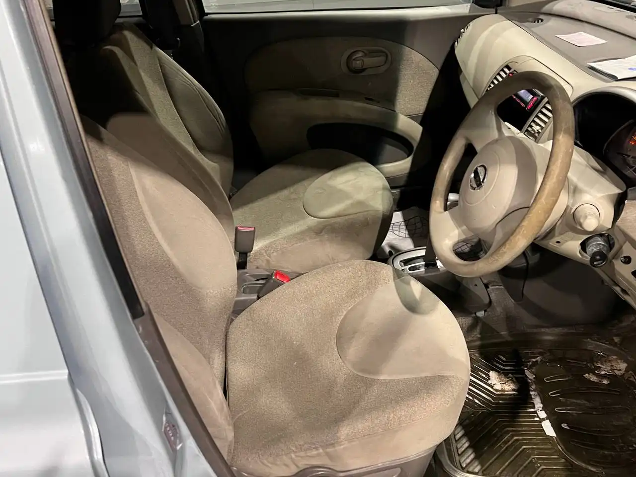 Продажа Nissan March 2005 года рестайлинг - Авто в Ангарск