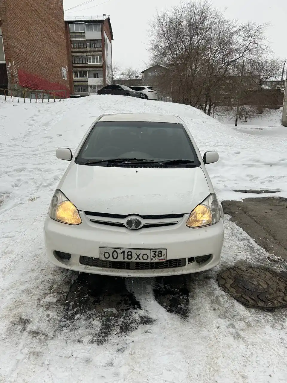 Toyota Platz 2005 года в хорошем состоянии - Авто в Иркутск