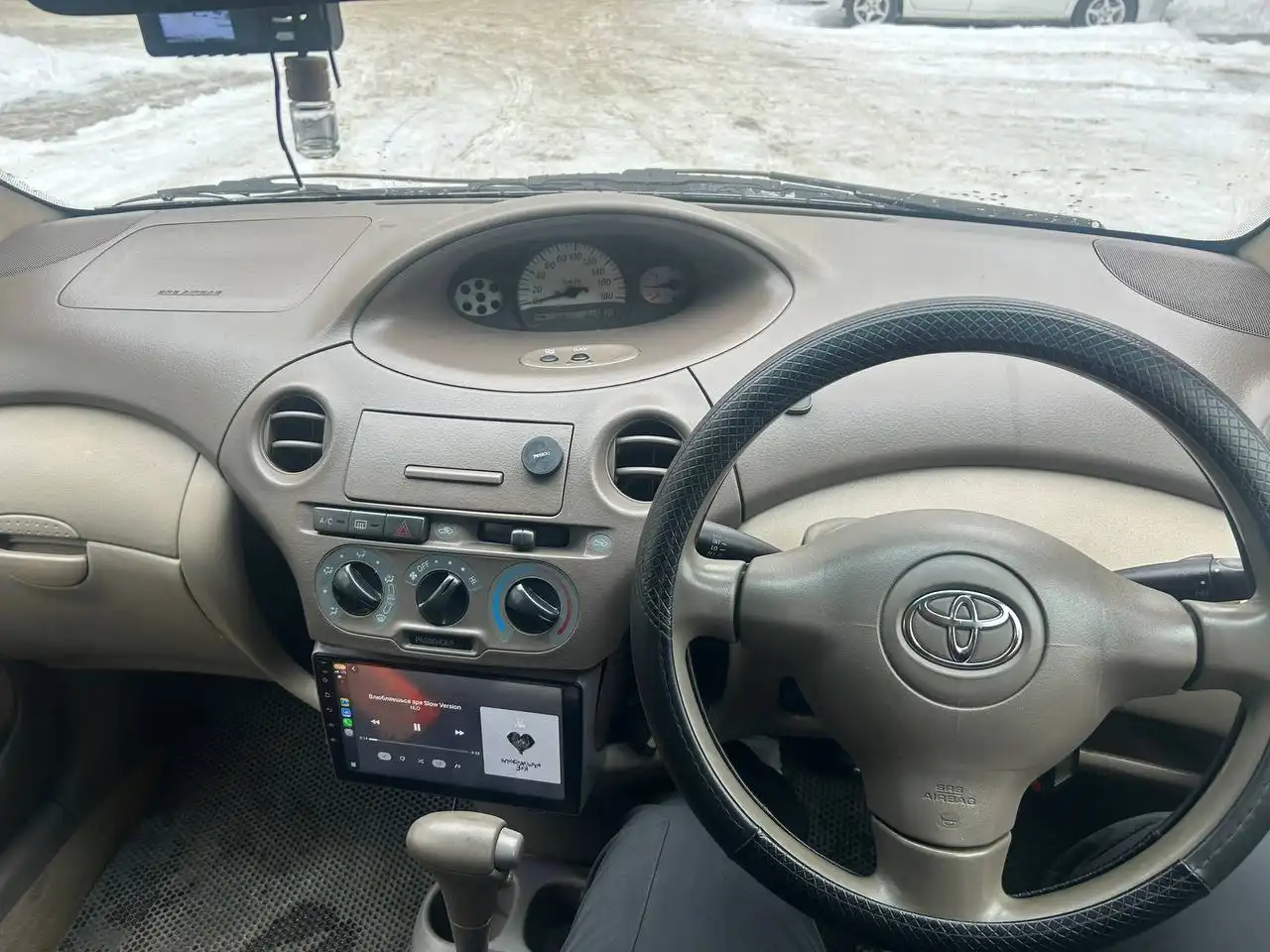 Toyota Platz 2005 года в хорошем состоянии - Авто в Иркутск