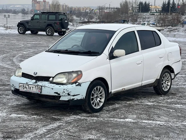 Toyota Platz 2001 года - частное объявление в Иркутск