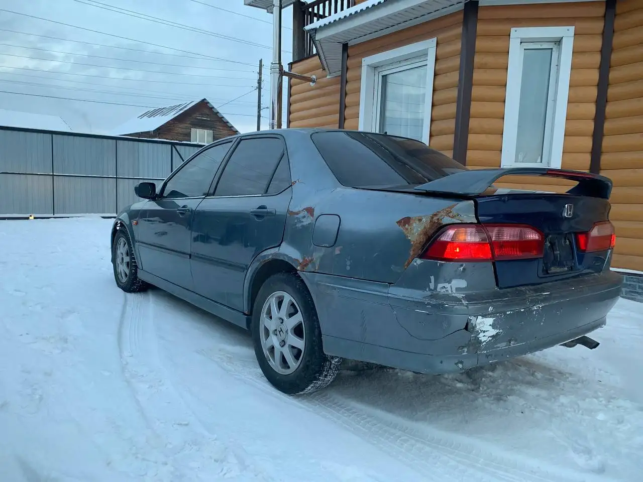 Автомобиль 1997 года выпуска с полным приводом - Авто в Ангарск