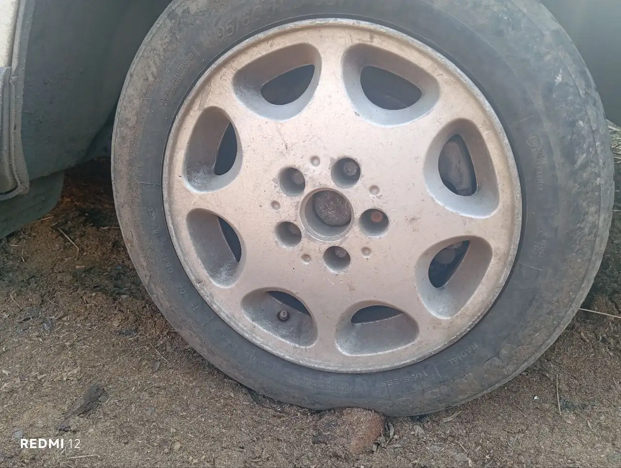 ГАЗ 3110 Волга 2001 года срочная продажа - Легковые автомобили (Авто) в Иркутск