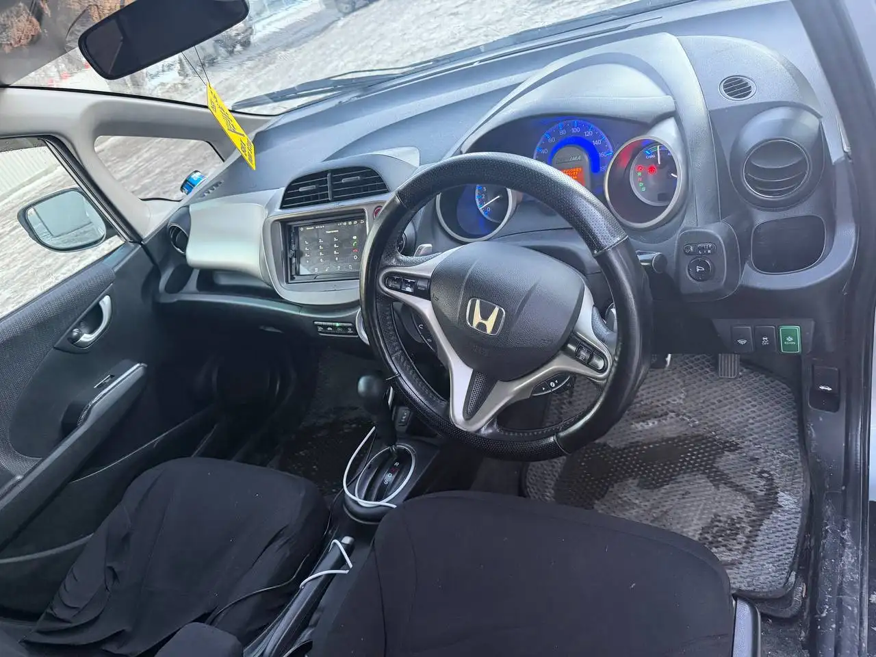 Продажа автомобиля Honda Fit в хорошем состоянии - Легковые автомобили (Авто) в Иркутск