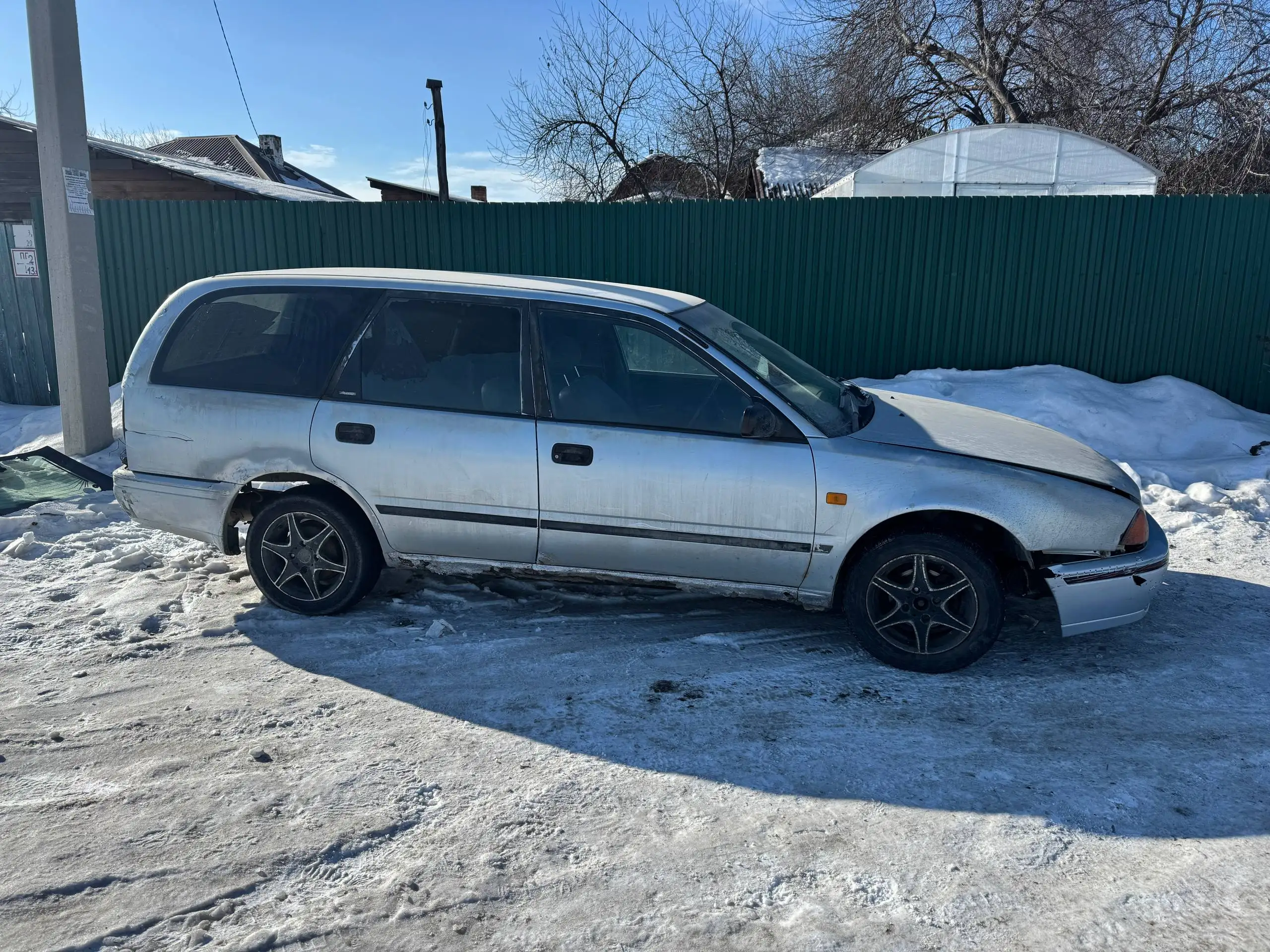 Продажа Nissan Avenir 1998 года - Авто в Иркутск