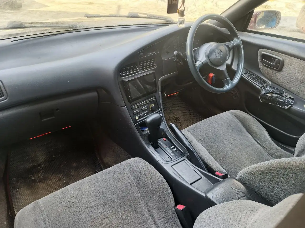 Продажа автомобиля Карина ед с чистыми документами - Авто в Иркутск