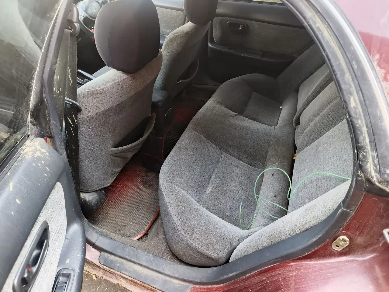 Продажа автомобиля Карина ед с чистыми документами - Авто в Иркутск