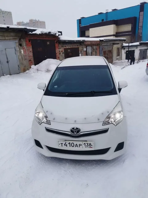 Продажа автомобиля Ратиса 2011 года - Легковые автомобили в Иркутск