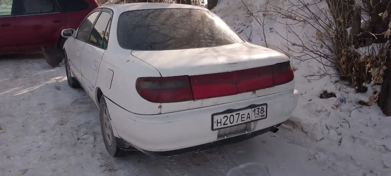 Тойота Карина 1991 года после ДТП - Авто в Иркутск