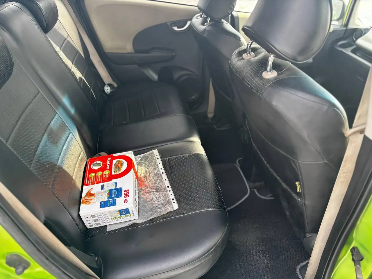 Продажа Honda Fit 2010 года, гибрид - Авто в Иркутск