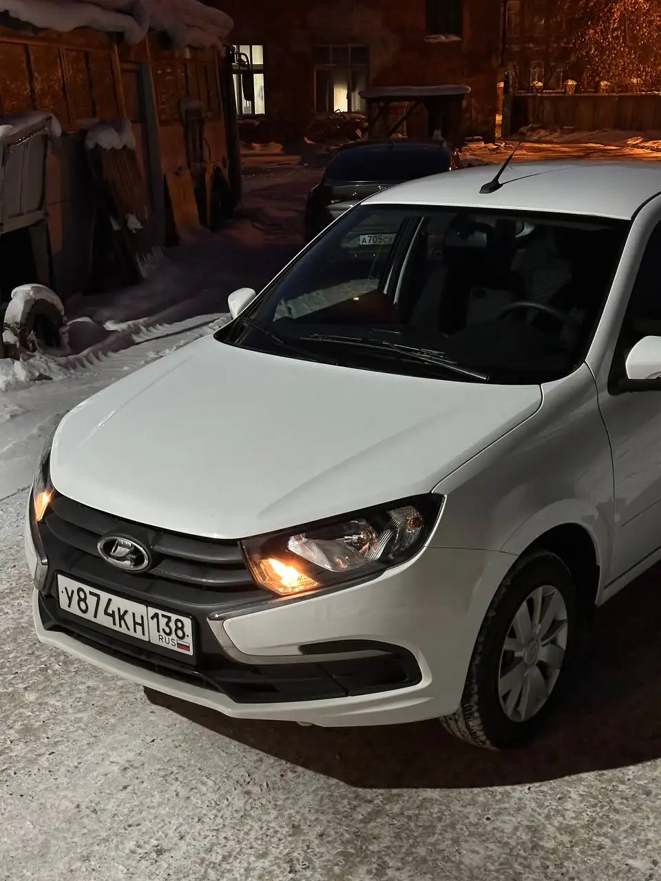 Продам Гранту 2023 года с пробегом 1600 км - Легковые автомобили (Авто) в Иркутск