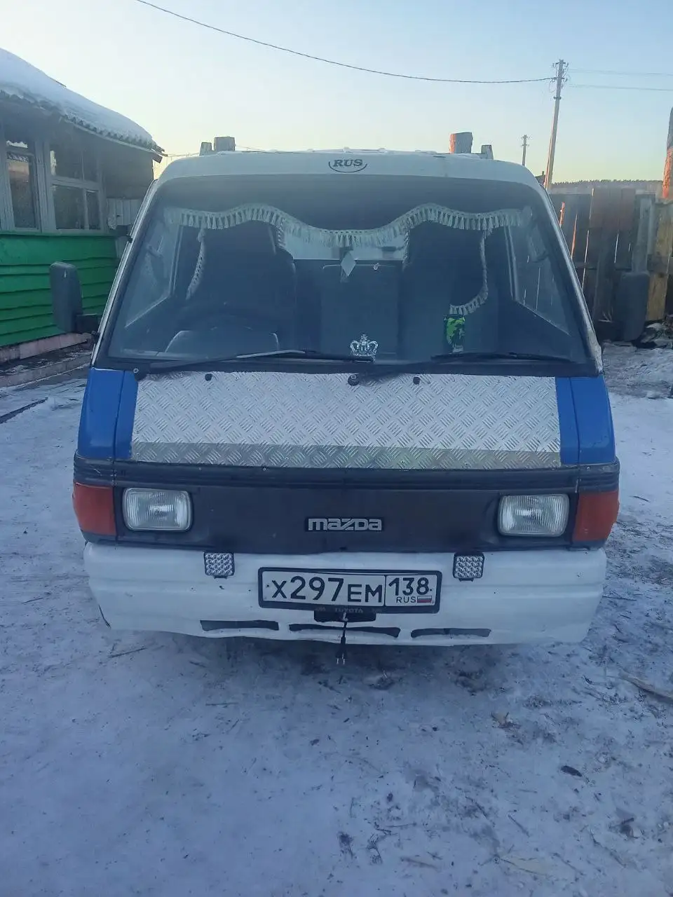 Продажа бонги 1.5 тонны на ходу с чистыми документами - Грузовые автомобили (Авто) в Иркутск