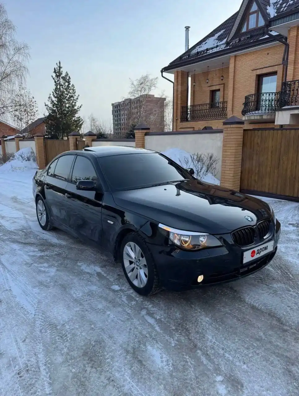 BMW 525i 2003 года в хорошем состоянии - Легковые автомобили (Авто) в Иркутск