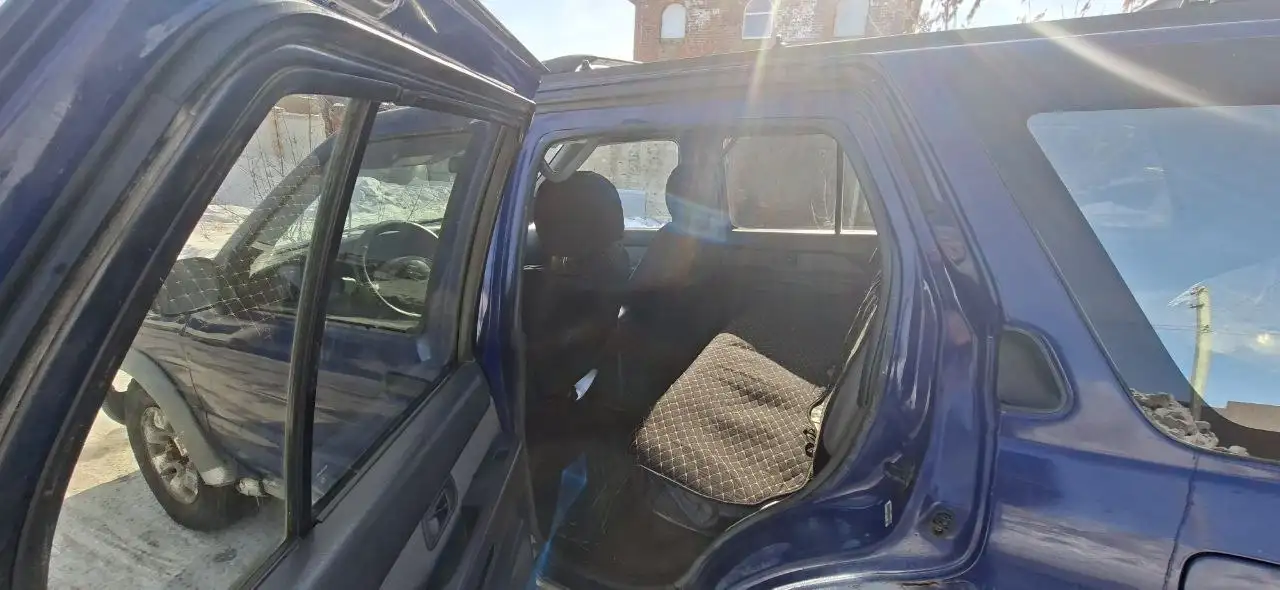 Продажа мужжитского аппарата 3.3л с полным приводом - Внедорожники (Авто) в Иркутск