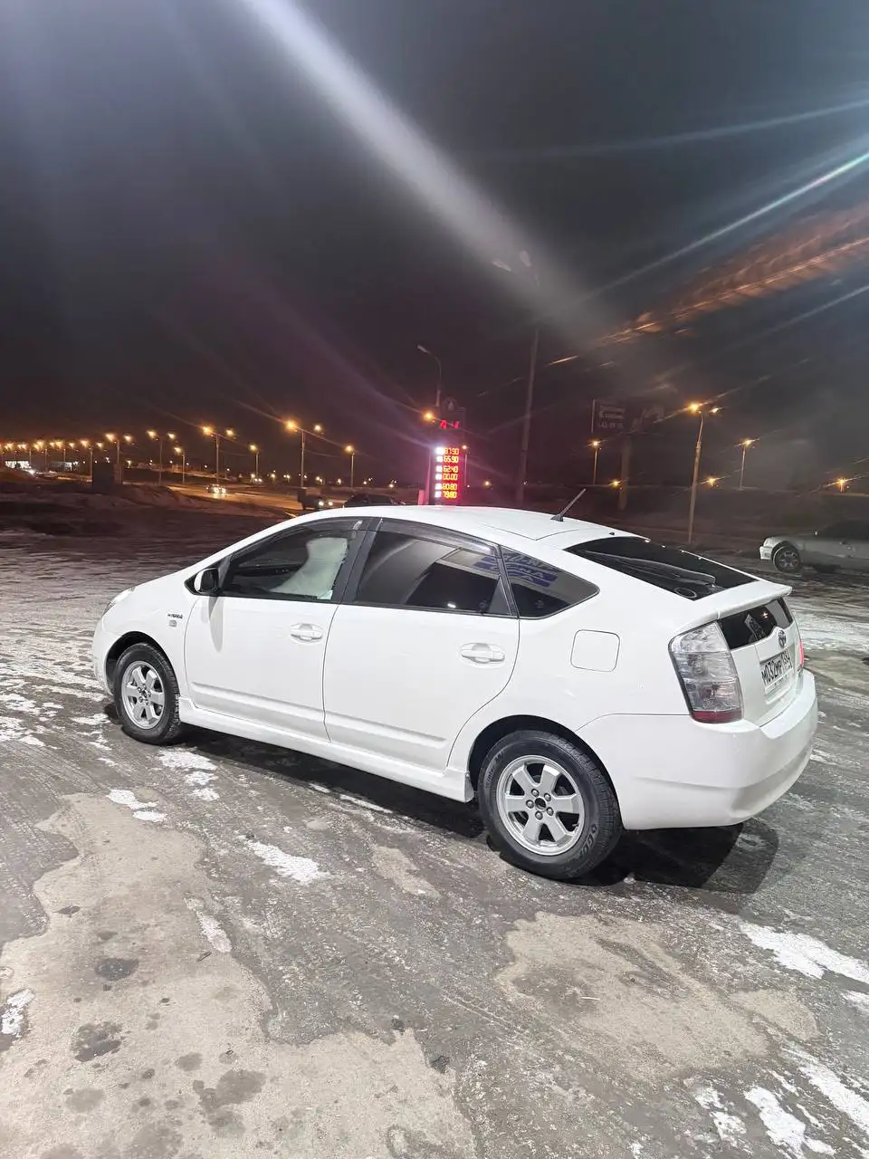 Продажа Toyota Prius 2011 года - Легковые автомобили (Авто) в Иркутск