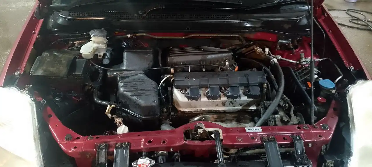 Стрим 2000 год 1,7 кузов с арками и порогами - Легковые автомобили (Авто) в Иркутск