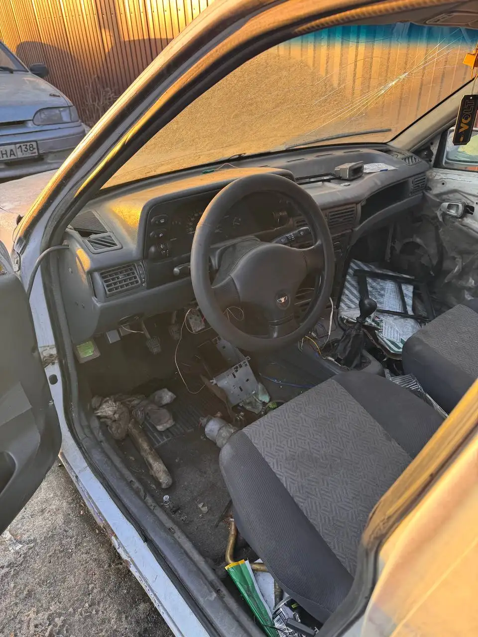 Нексия 1997 года, инжектор, без искры, с новыми запчастями - Легковые автомобили (Авто) в Иркутск