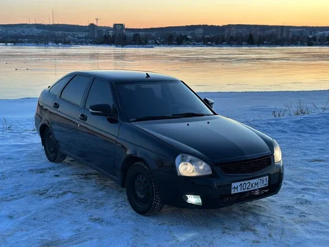 Автомобиль с повреждением двигателя - Грузовики в Иркутск