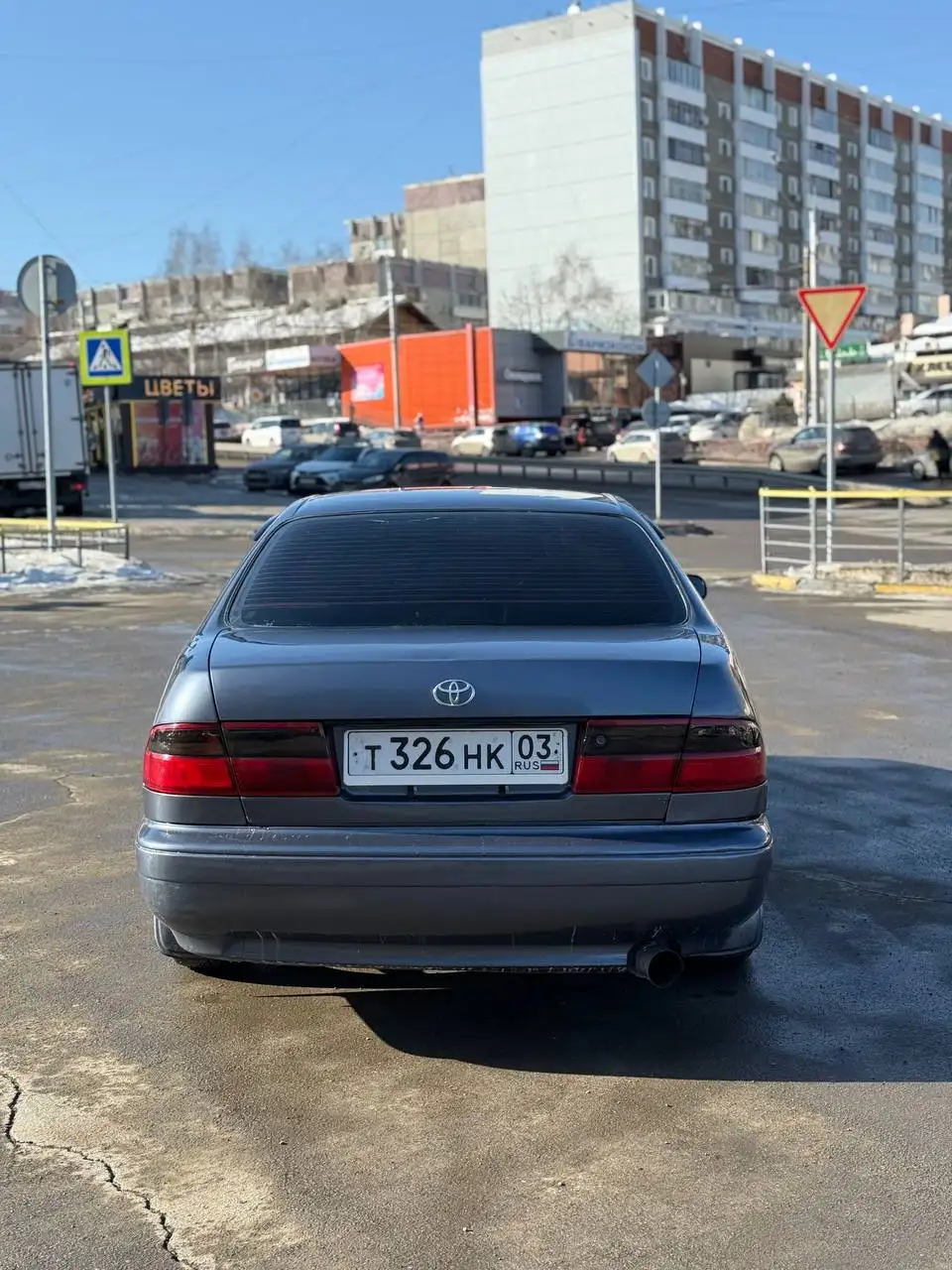 Продажа автомобиля BMW 1993 года выпуска - Авто в Иркутск