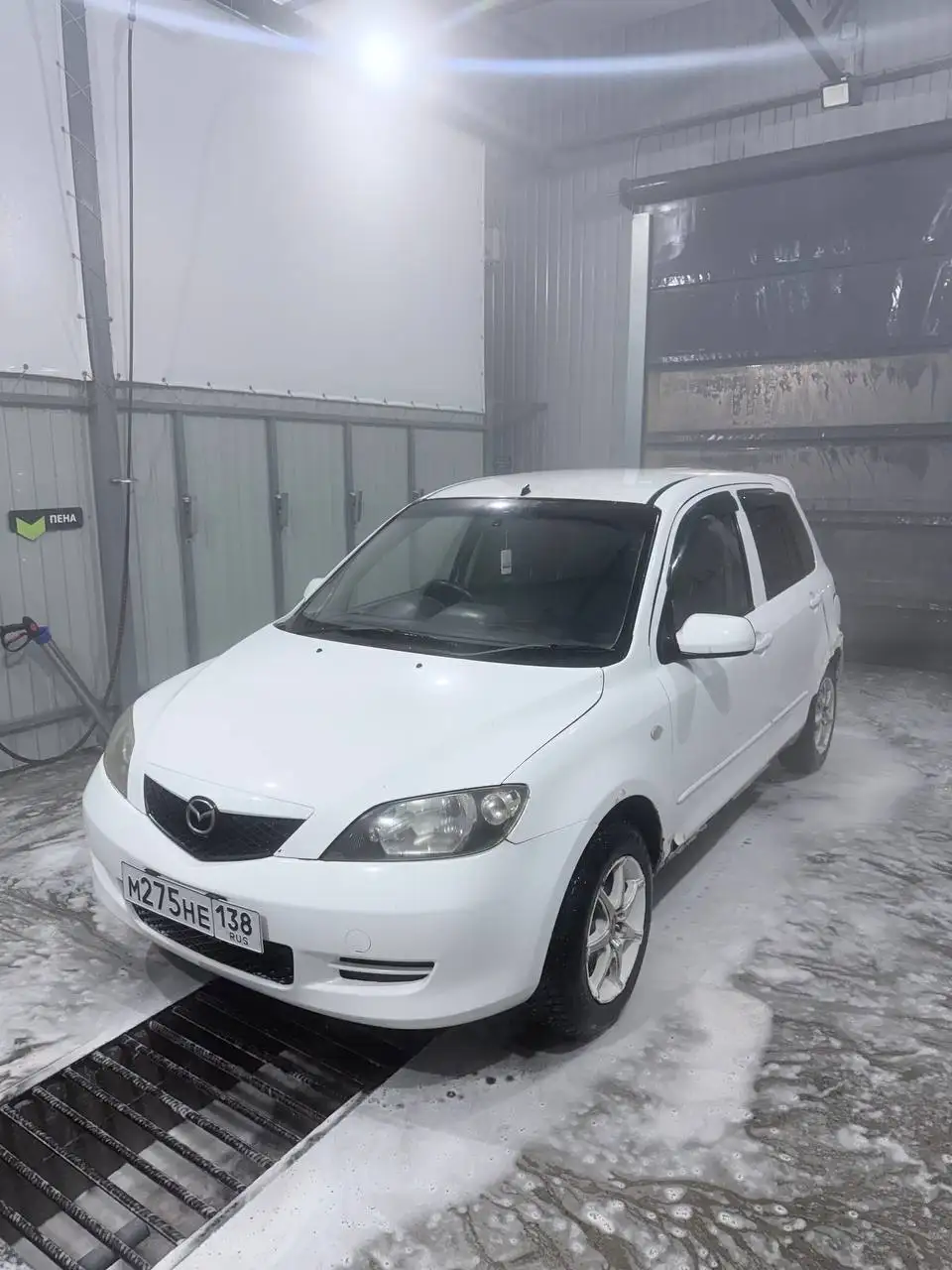 Продается Mazda Demio 2004 года - Легковые автомобили (Авто) в Иркутск