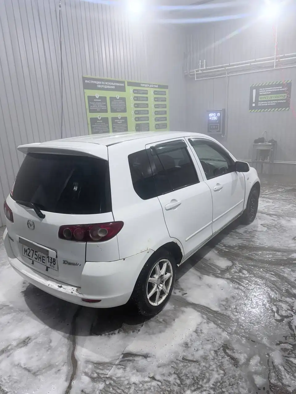 Продается Mazda Demio 2004 года - Легковые автомобили (Авто) в Иркутск