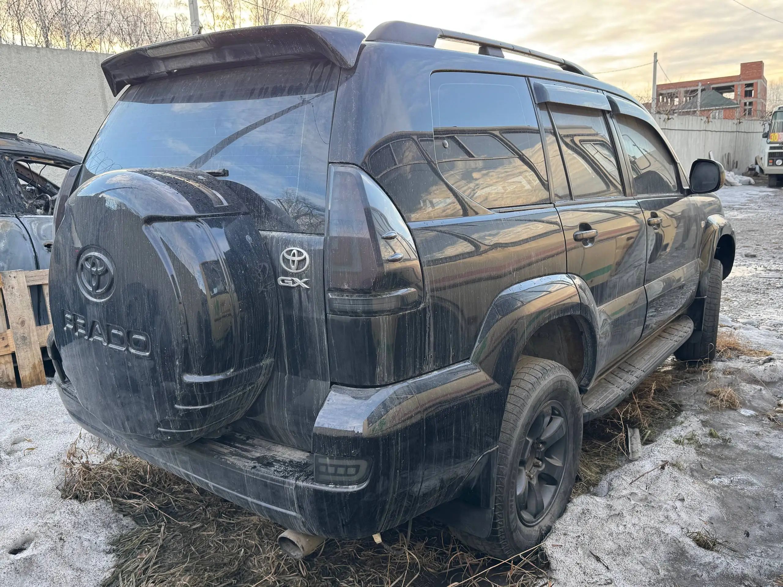 Продажа автомобиля 2006 года с документами, требуется установка мотора 2.7 - Авто в Иркутск