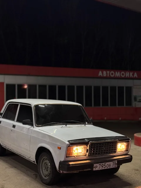 Продажа ВАЗ 2107 2006 года инжектор - УАЗ в Иркутск