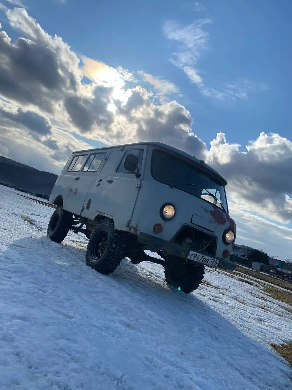 Продажа автомобиля ВАЗ 2107 1997 года в Иркутске - ВАЗ (Lada) (Авто) в Иркутск