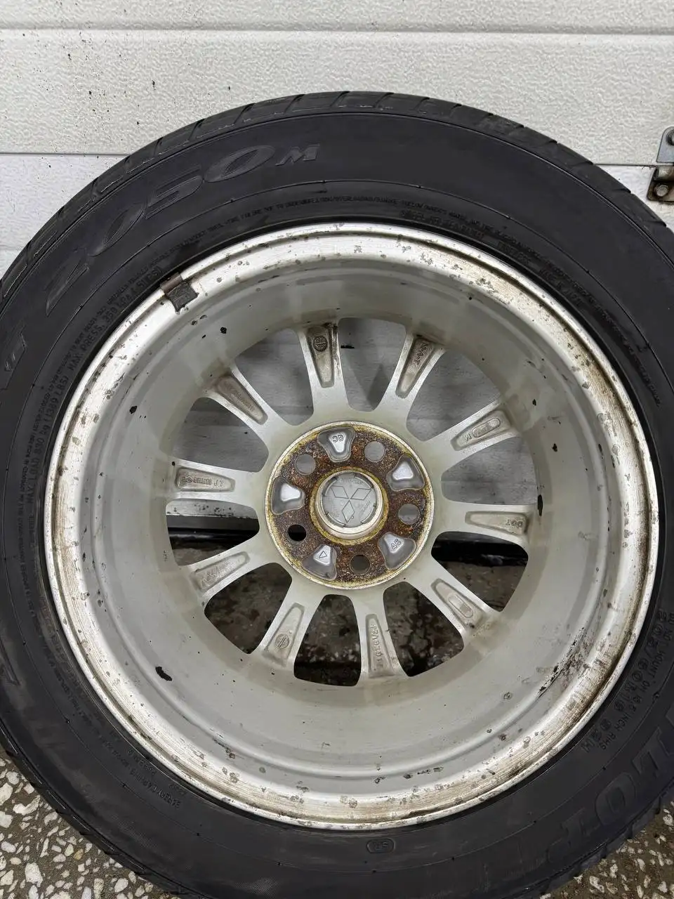 Продажа дисков на летней резине оригинал - Запчасти (Авто) в Иркутск
