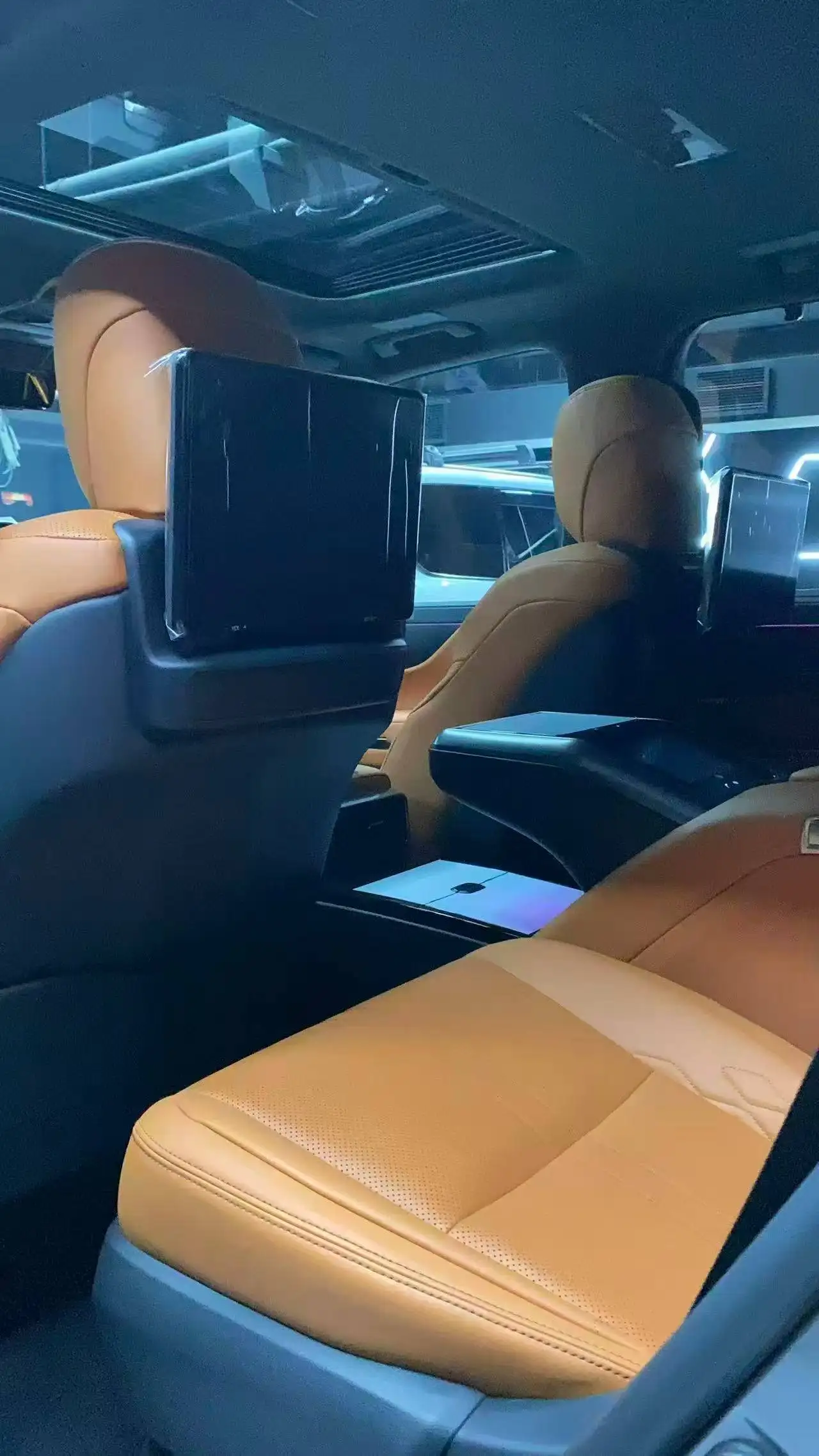 Lexus LX 600 по низкой цене - Легковые автомобили (Авто) в Иркутск