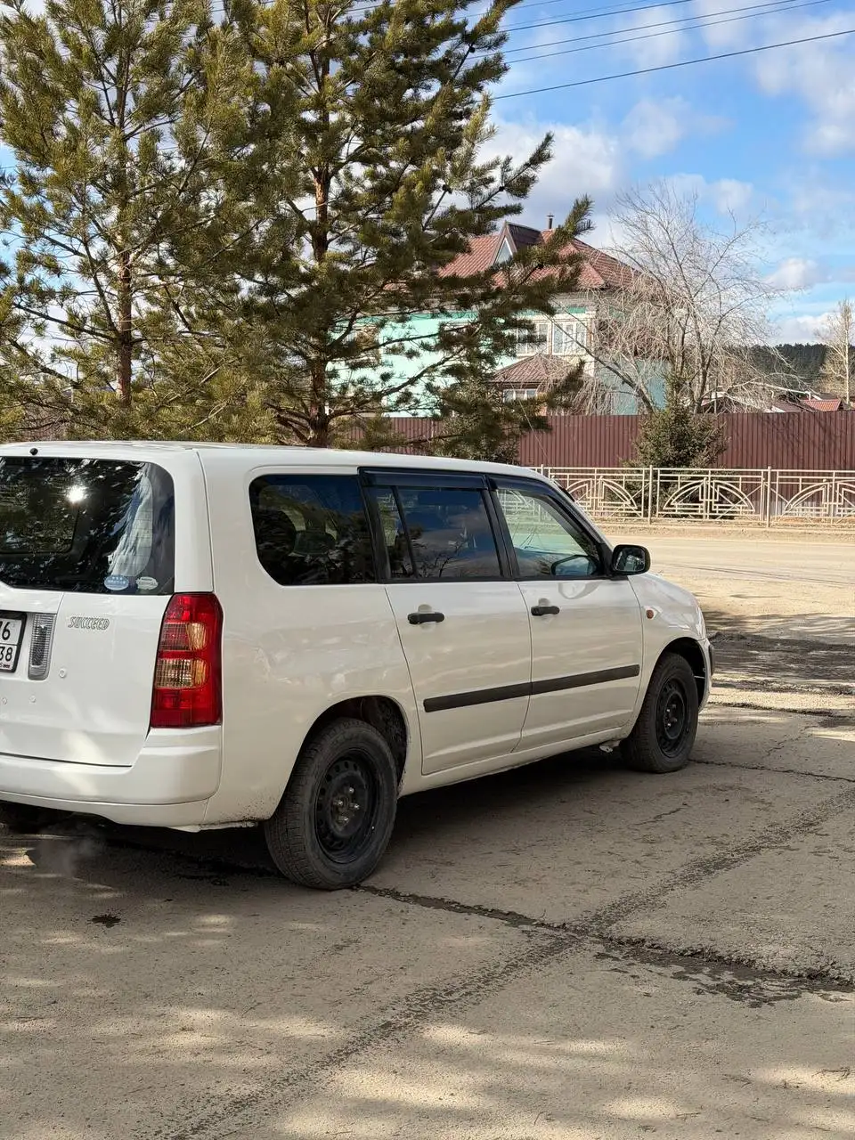 Toyota Succeed 2003 1.5 в хорошем состоянии - Авто в Иркутск