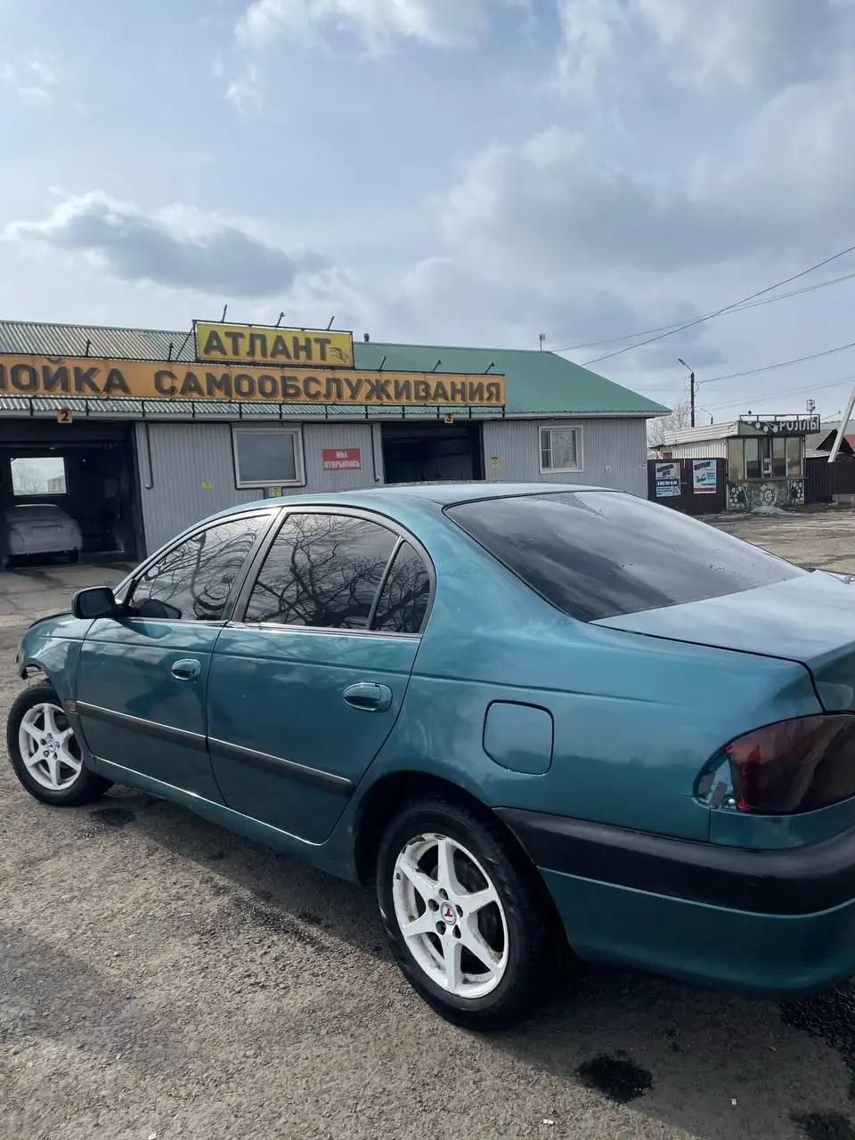 Продажа Toyota Avensis с обменом - Легковые автомобили (Авто) в Иркутск