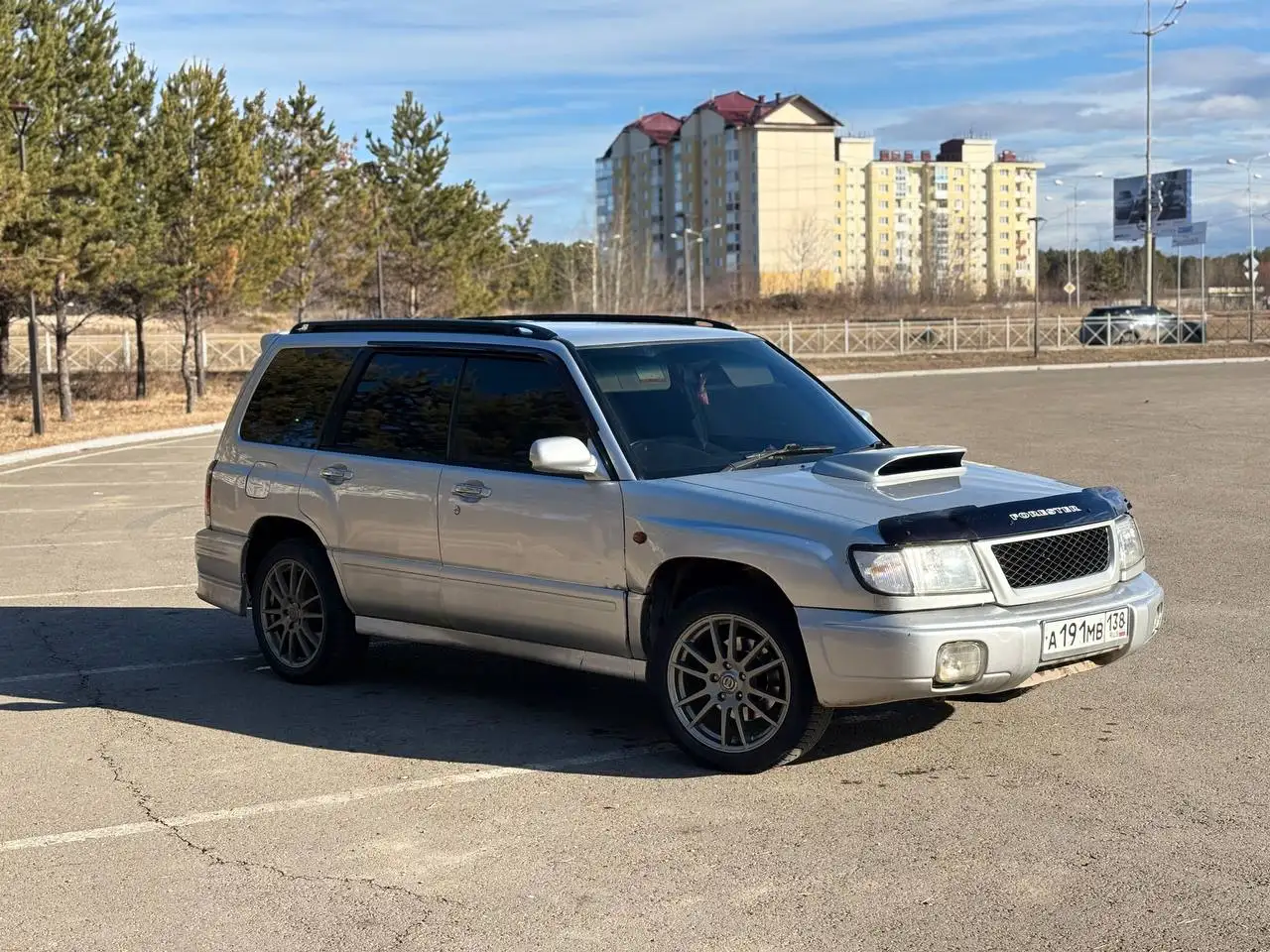 Subaru Forester 2.0 л 240 л.с автомат - Внедорожник/Кроссовер (Авто) в Ангарск