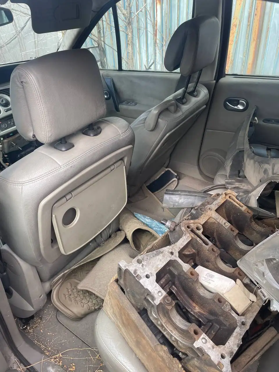 Реношка без ДВС и доков - Авто в Иркутск