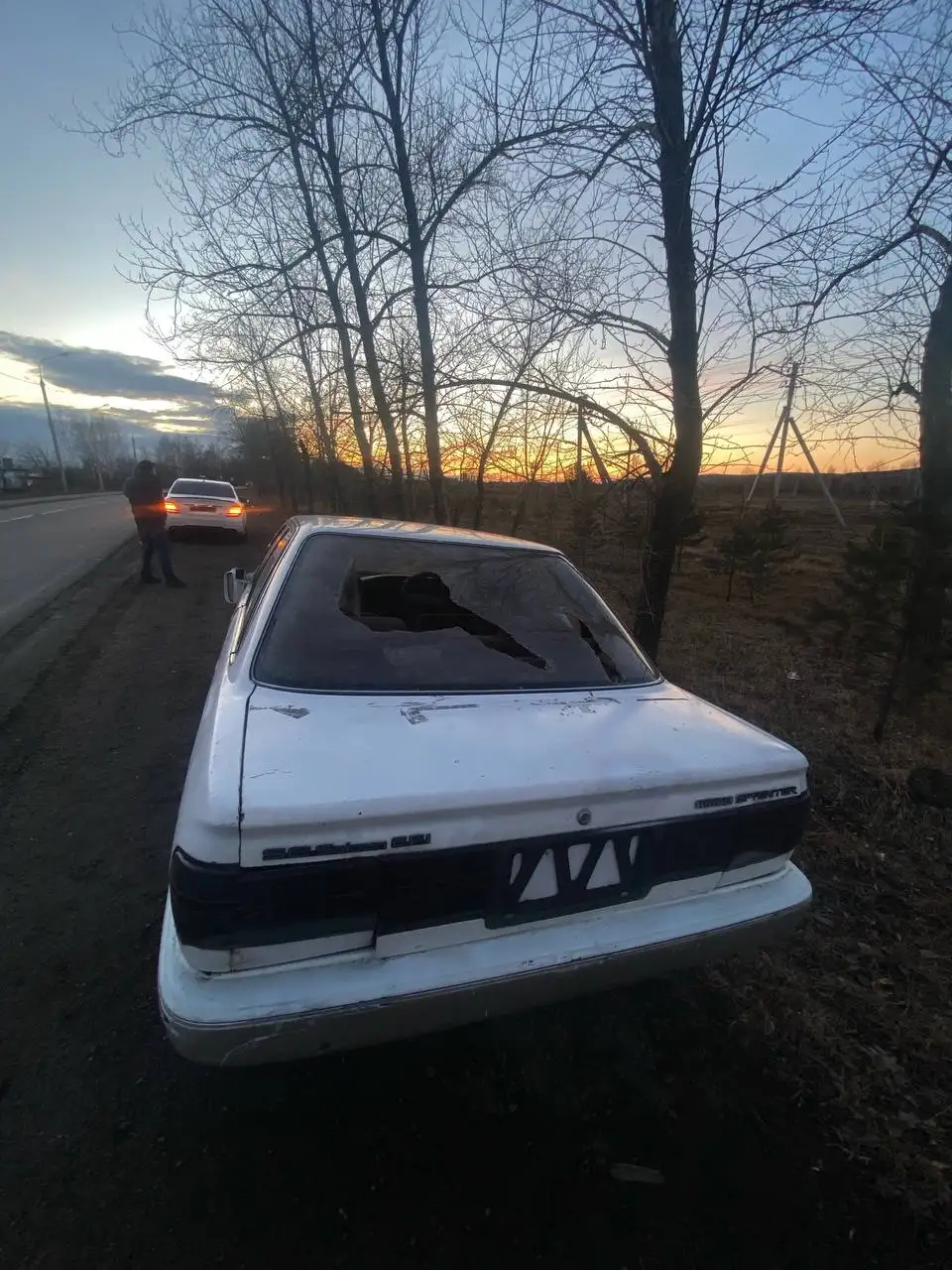 Брошенный автомобиль на Полярной улице - Авто в Иркутск