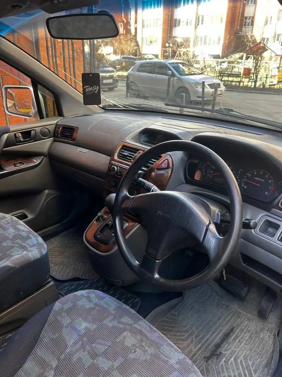 Продажа автомобиля 99г, 1.8л, в хорошем состоянии - Авто в Иркутск