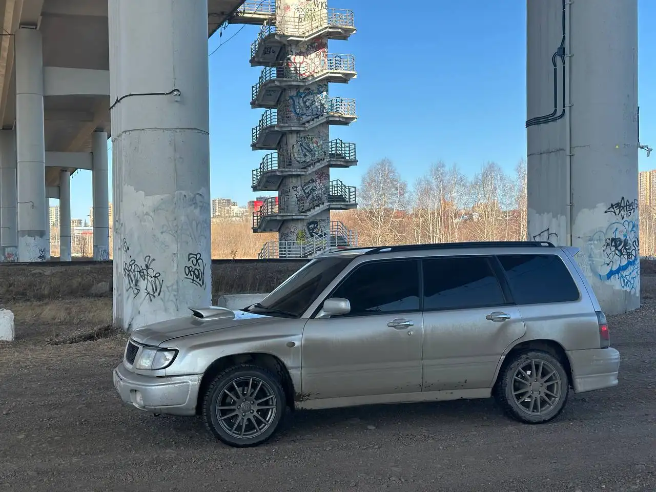 Subaru Forester 2.0 автомат - Авто в Ангарск