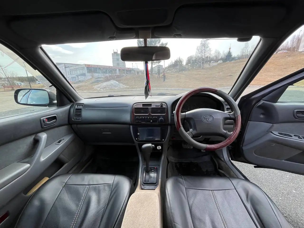 Продажа автомобиля на закрытом авторынке Иркутска - Авто в Иркутск