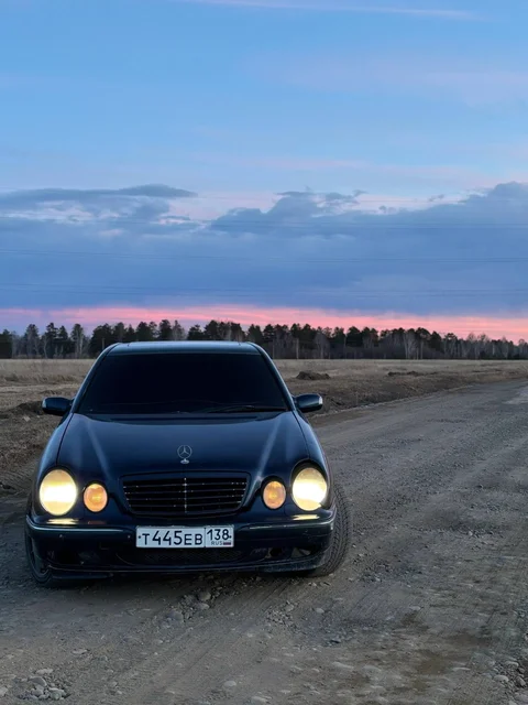 Продам Mercedes Benz E-Class 1999 года AMG 4.3 л - Легковые автомобили в Ангарск