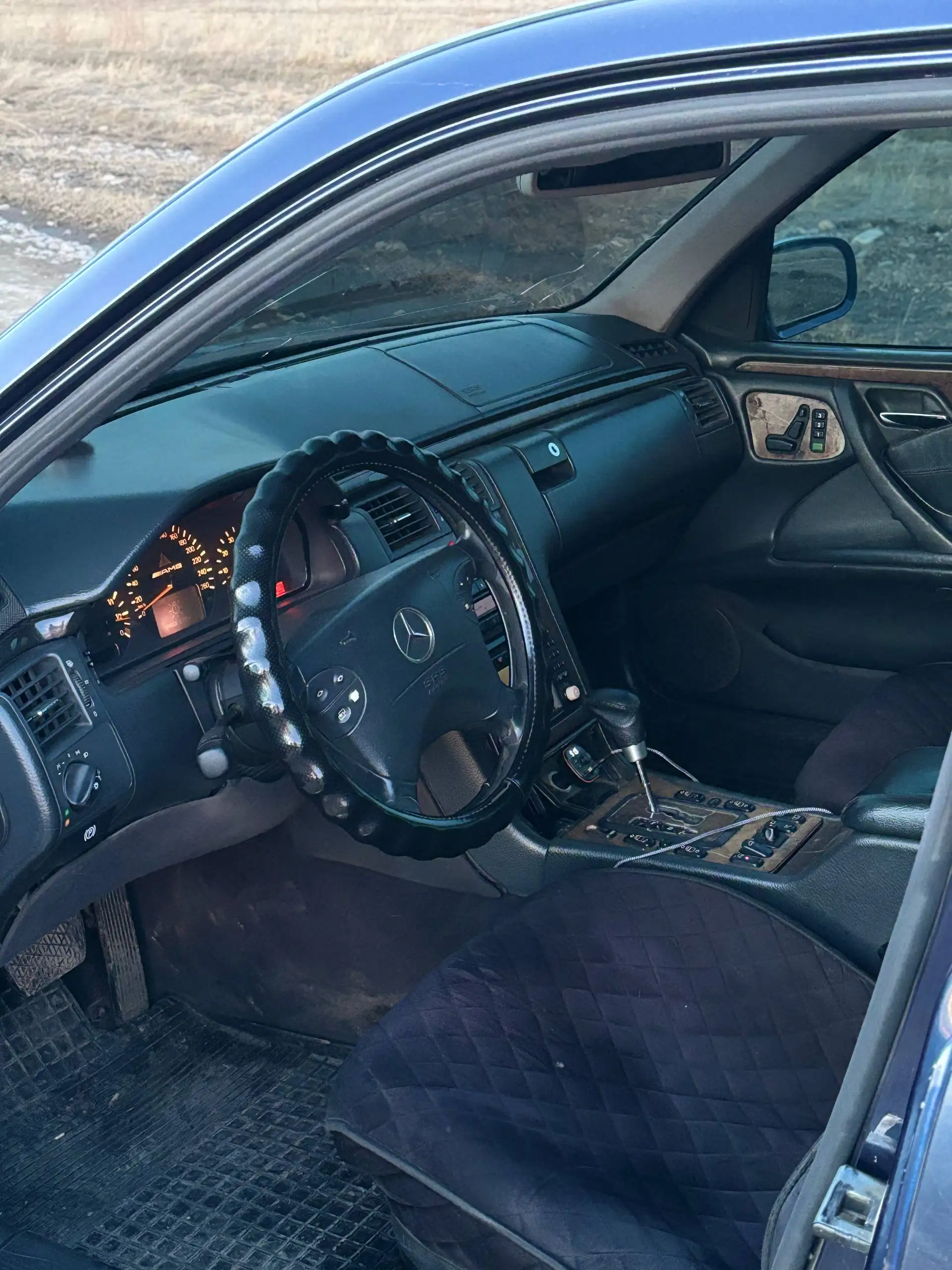 Продам Mercedes Benz E-Class 1999 года AMG 4.3 л - Легковые автомобили (Авто) в Ангарск