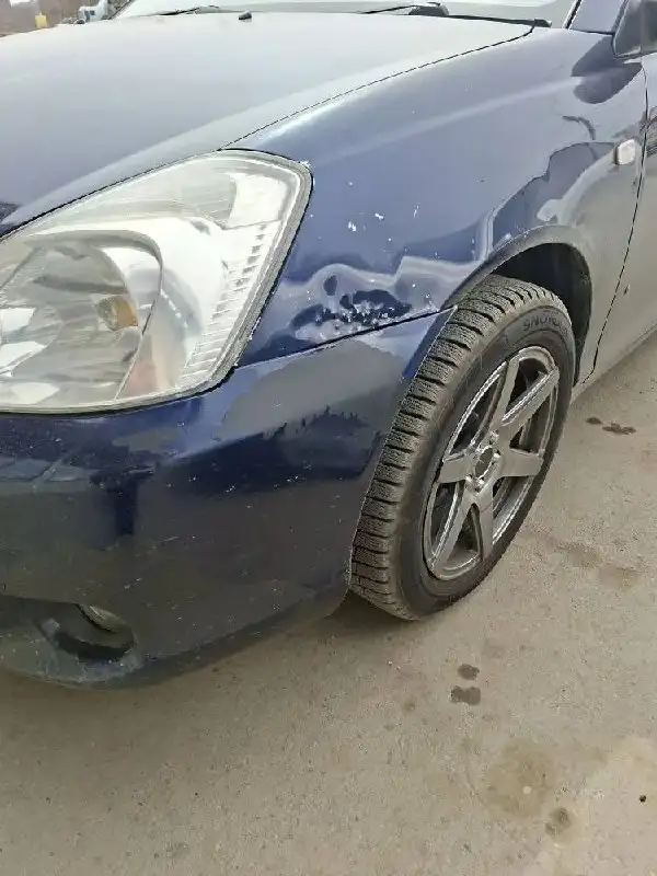 Продажа правой стойки и заднего правого крыла для Toyota Allion - Кузовные детали (Запчасти) в Иркутск