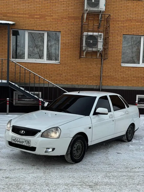 Лада Приора 2 2014 года с двигателем после капиталки - Минивэны в Иркутск