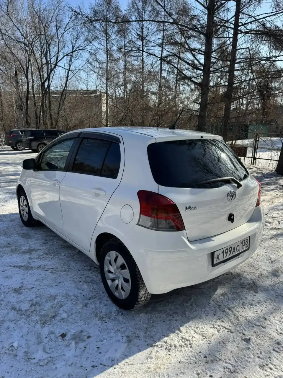 Продажа Toyota Vitz 2010 года - Авто в Иркутск