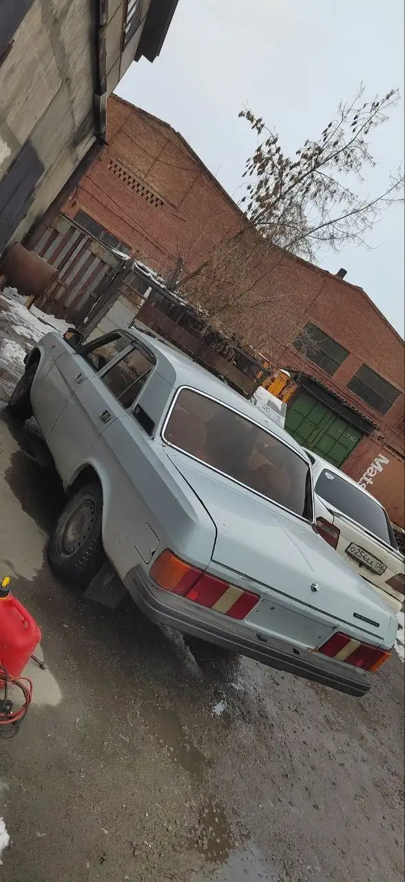 Продажа автомобиля Инжектор в ПТС, 5-ступенчатая КПП, снят с учёта - Легковые автомобили (Авто) в Усолье