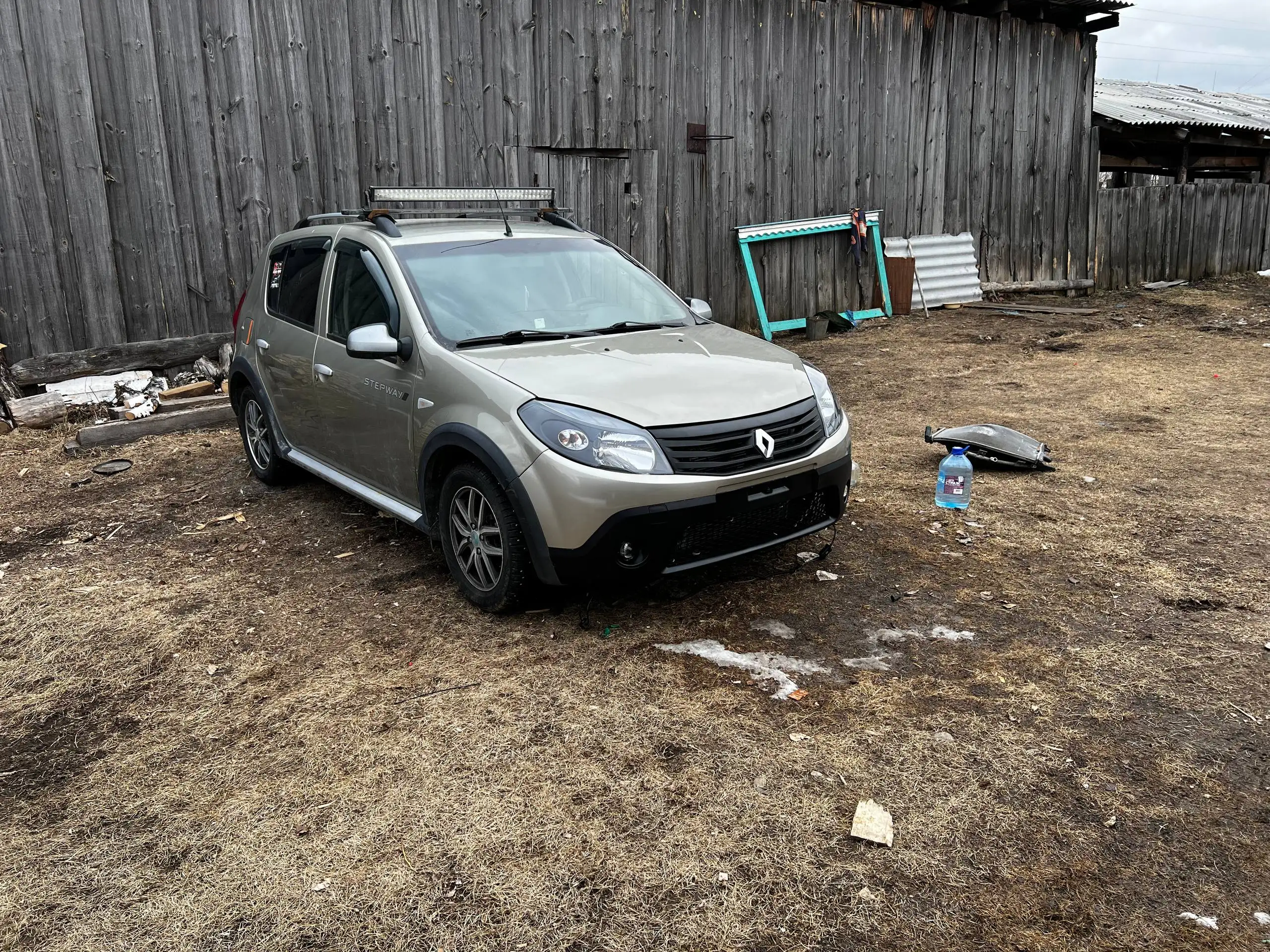 Продажа автомобиля 2011 года с левым рулем - Авто в Иркутск